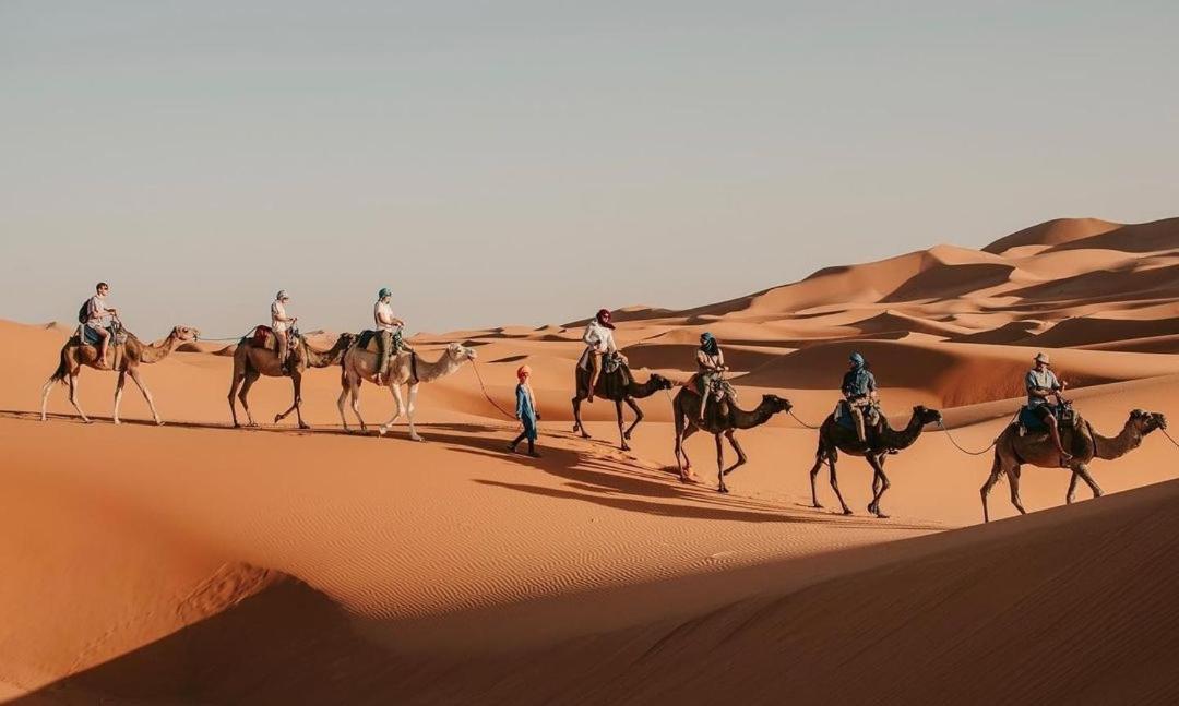מחמיד Chegaga Desert Trips Camp מראה חיצוני תמונה