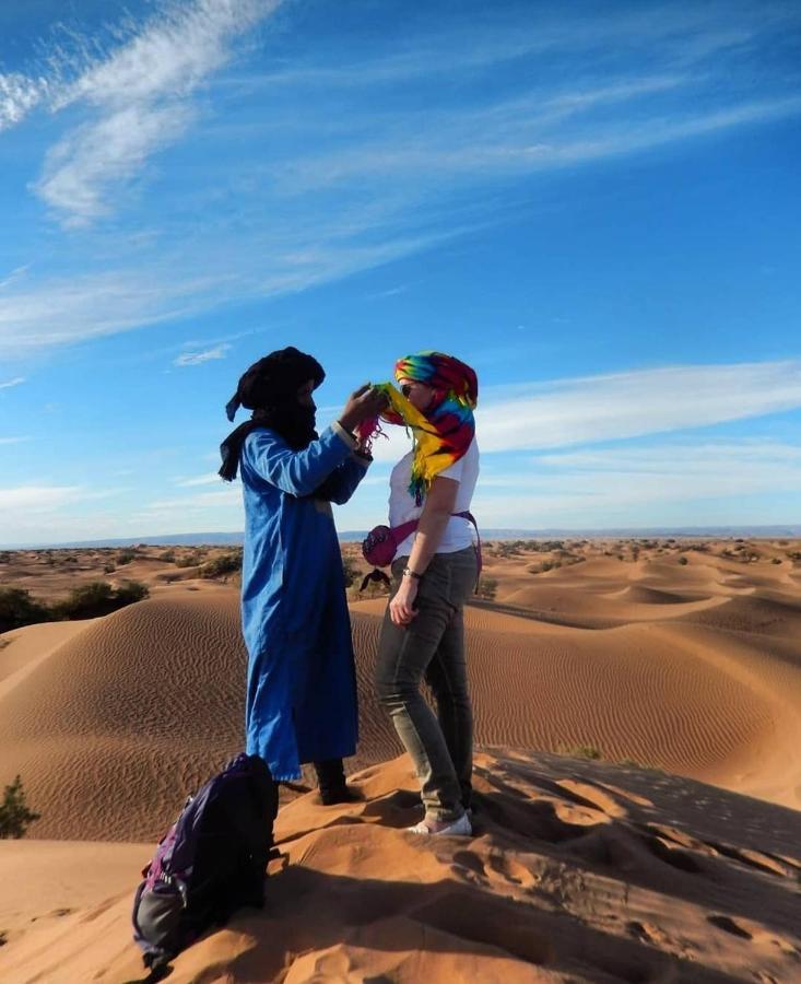 מחמיד Chegaga Desert Trips Camp מראה חיצוני תמונה